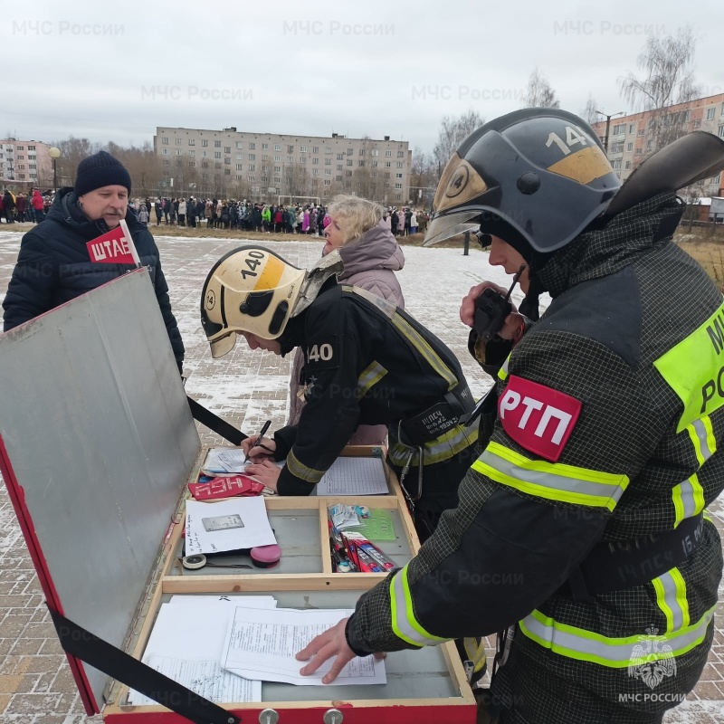 Пожарно – тактическое учение прошло в Школе №8 в Кинешме