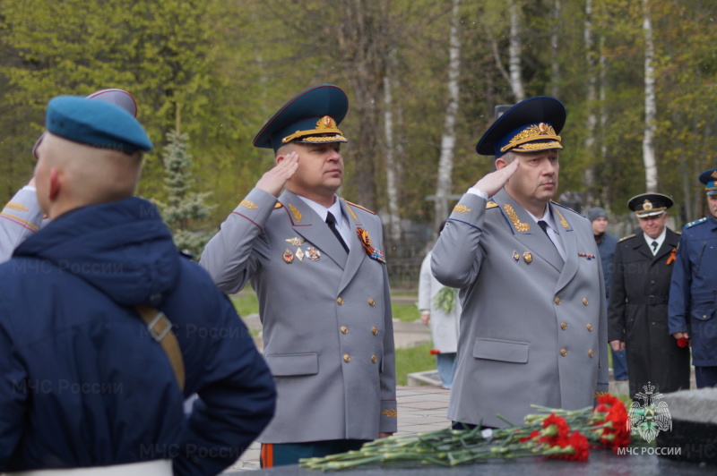 Начальник Главного управления Алексей Клушин принял участие в торжественных мероприятиях, посвященных 79-ой годовщине Победы в Великой Отечественной войне!