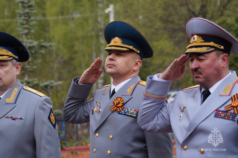 Начальник Главного управления Алексей Клушин принял участие в торжественных мероприятиях, посвященных 79-ой годовщине Победы в Великой Отечественной войне!