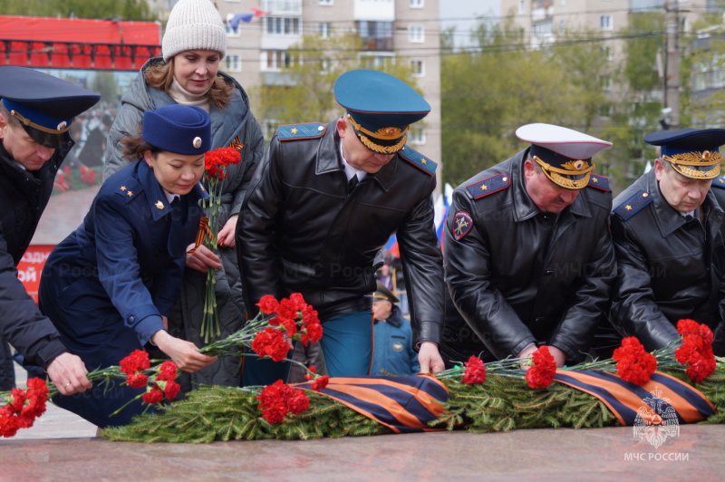 Начальник Главного управления Алексей Клушин принял участие в торжественных мероприятиях, посвященных 79-ой годовщине Победы в Великой Отечественной войне!