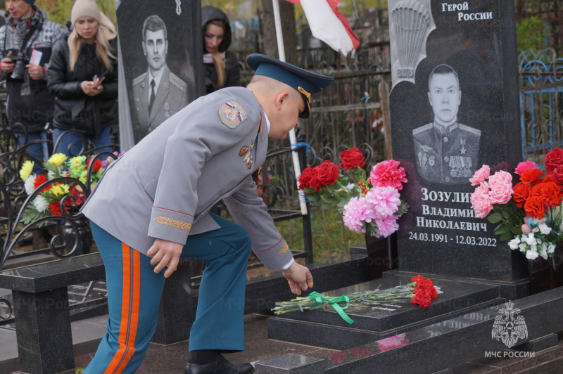 Начальник Главного управления Алексей Клушин принял участие в торжественных мероприятиях, посвященных 79-ой годовщине Победы в Великой Отечественной войне!