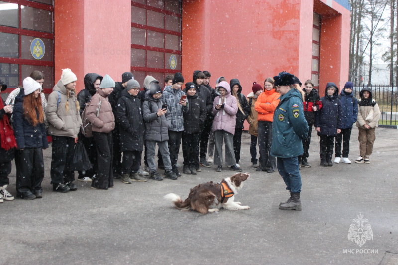 Школьники побывали в гостях у пожарных